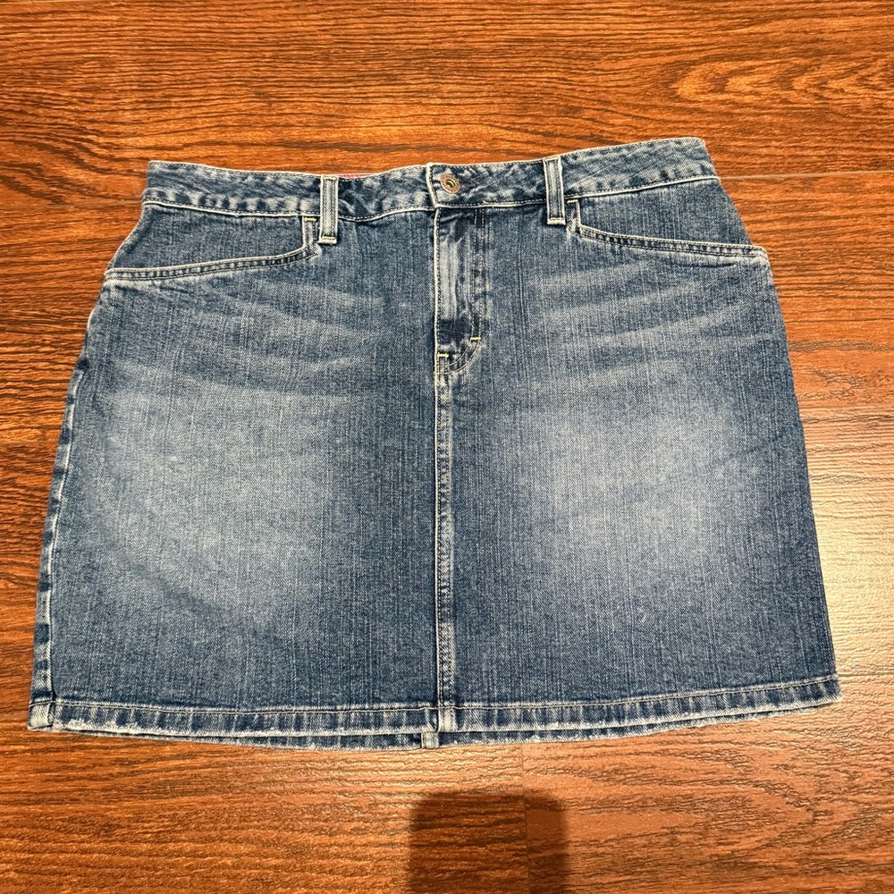 Tommy Hilfiger Vintage Denim Skirt
